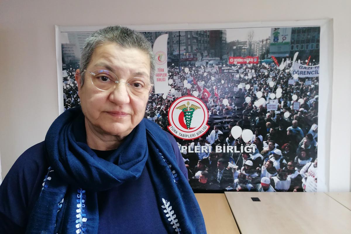 Փրոֆ. Շեպնեմ Քորուր Ֆինճանճը բերման ենթարկուեցաւ